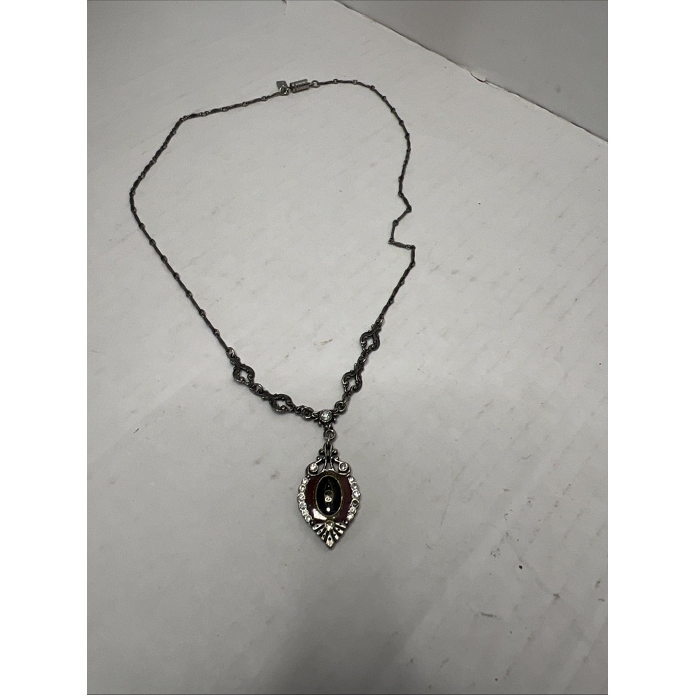 1928 JEWELRY CO 1" VICTORIAN STYLE PENDANT ON 15" NECKLACE-COSTUME JEWELRY